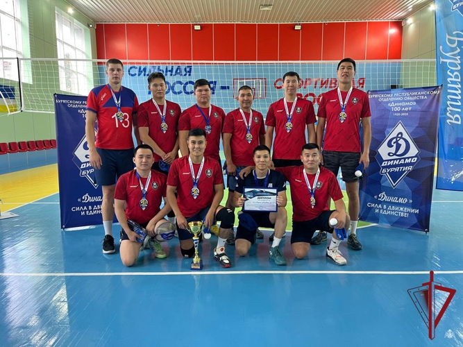 Росгвардейцы стали победителями в чемпионате Динамо по волейболу