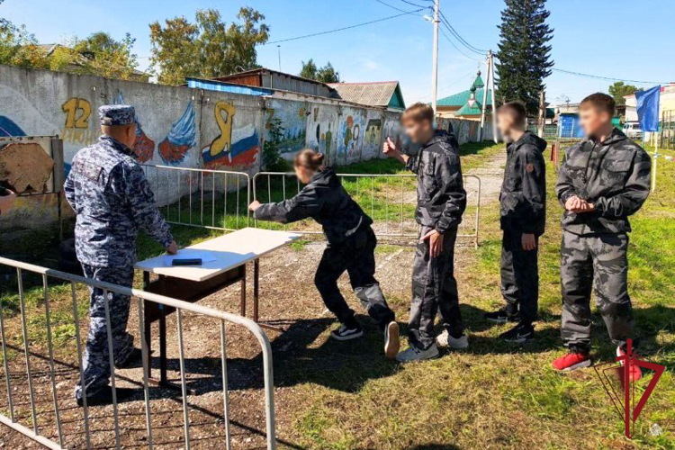 В Бурятии сотрудники вневедомственной охраны Росгвардии приняли участие в слёте «Байкальская звезда»