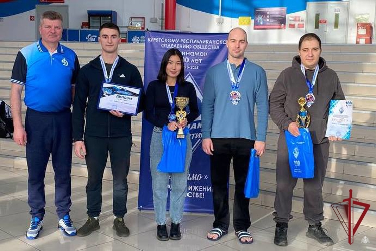 В Бурятии росгвардейцы стали призерами чемпионата БРО "Динамо" по плаванию