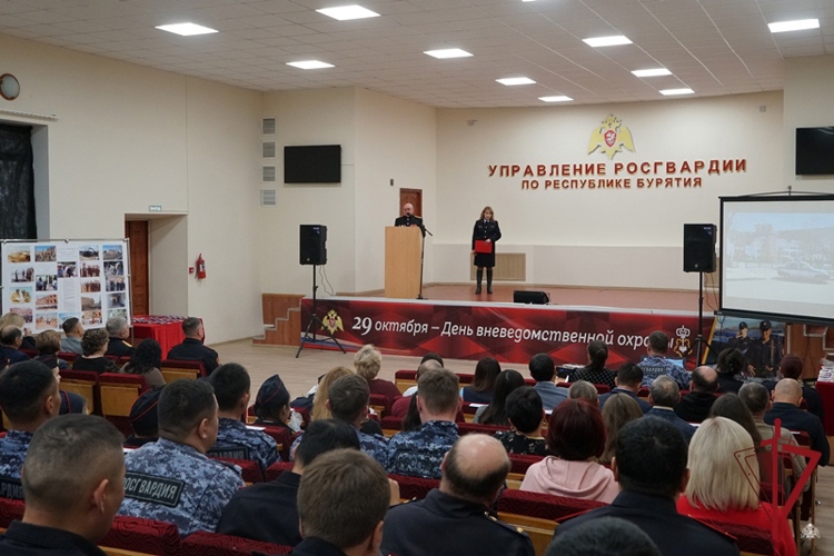 В Бурятии отметили День вневедомственной охраны Росгвардии