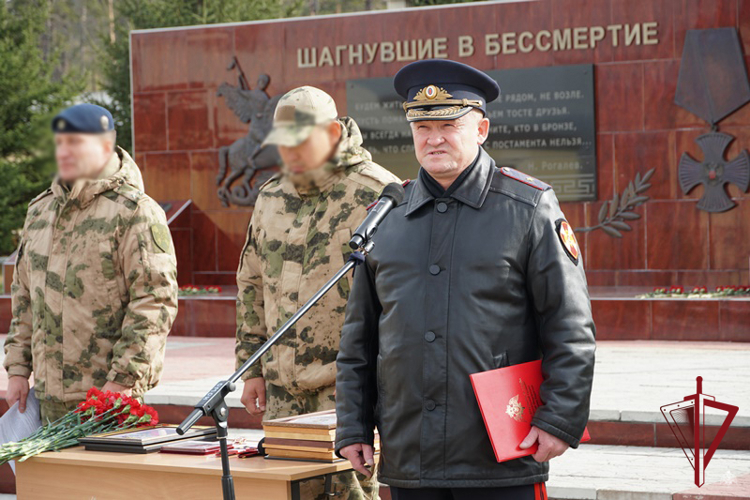 В Улан-Удэ прошло торжественное собрание, посвященное Дню образования СОБР