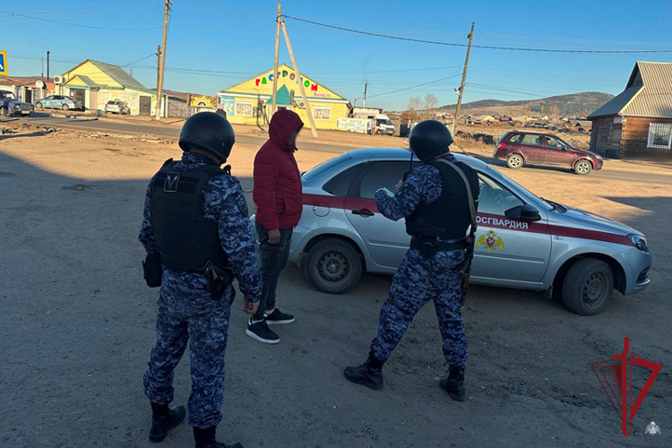Росгвардейцы задержали в Бурятии находящихся в федеральном розыске трёх мужчин