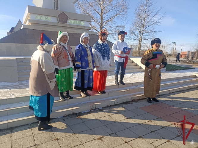 В Еравнинском районе сотрудники вневедомственной охраны Росгвардии приняли участие во флешмобе