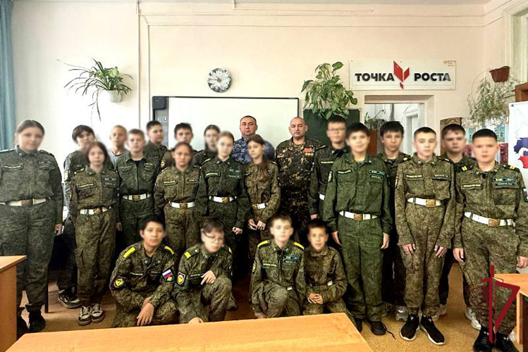 Память погибших сослуживцев почтили росгвардейцы в Бурятии