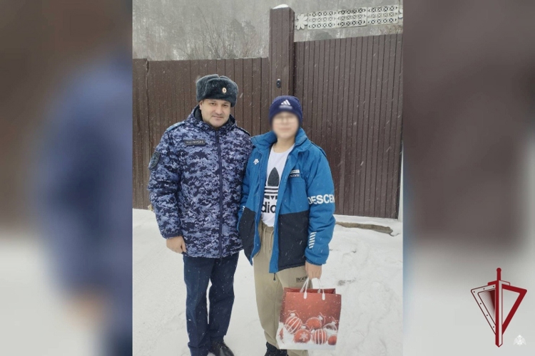 В Бурятии сотрудники вневедомственной охраны приняли участие в районной елке желаний