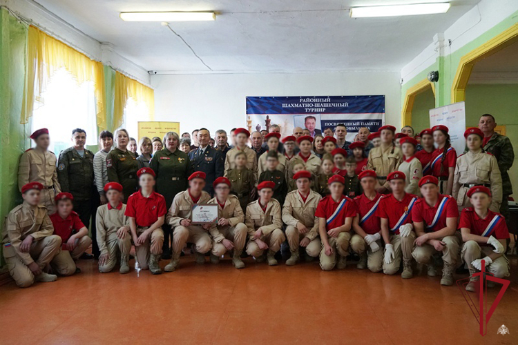 В Бурятии открыли уголок памяти ветерана вневедомственной охраны, погибшего на СВО
