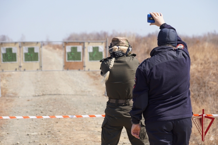 Росгвардейцы Бурятии стали лучшими в Восточном округе по служебному биатлону