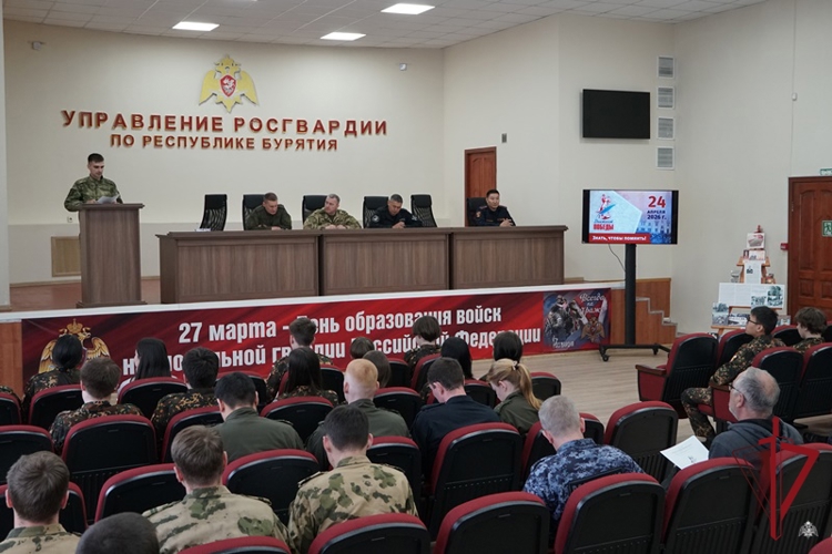 В Улан-Удэ росгвардейцы написали «Диктант Победы»