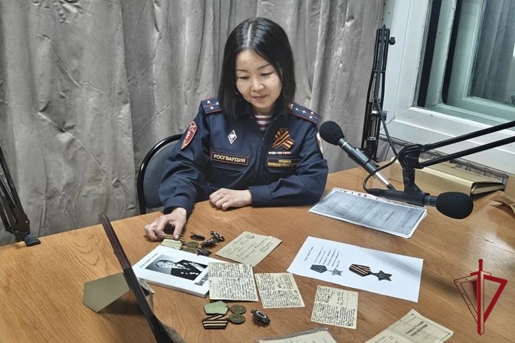 В эфире программы, посвященной Дню Победы, офицер Росгвардии рассказала о своих дедушках-фронтовиках
