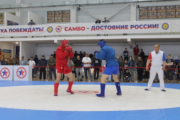 Всероссийские соревнования по боевому самбо памяти погибших сотрудников ОМОН «Кречет» Росгвардии прошли в Бурятии 