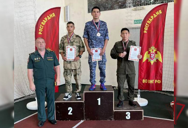 Росгвардейцы стали бронзовыми победителями в чемпионате Восточного округа по комплексному единоборству