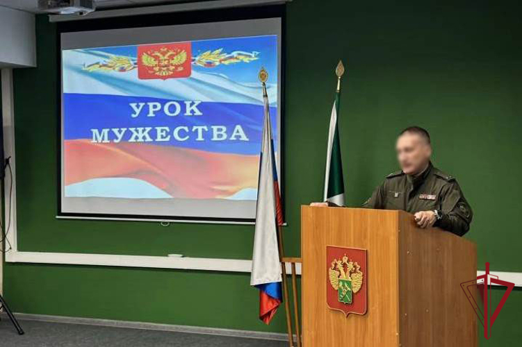 Росгвардеец провел встречу с сотрудниками Бурятской таможни