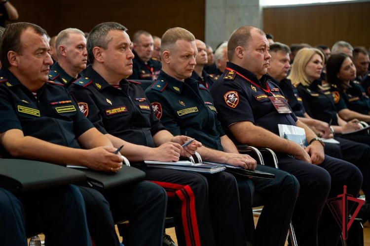 Руководитель Управления вневедомственной охраны Росгвардии по Республике Бурятия принял участие во Всероссийском совещании-семинаре в Нижнем Новгороде
