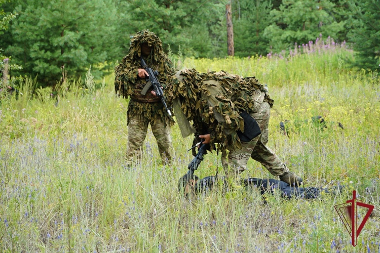 Сотрудники СОБР приняли участие в антитеррористических учениях на приграничной территории
