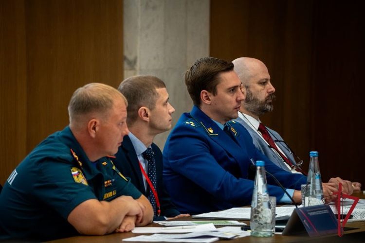 Руководитель Управления вневедомственной охраны Росгвардии по Республике Бурятия принял участие во Всероссийском совещании-семинаре в Нижнем Новгороде