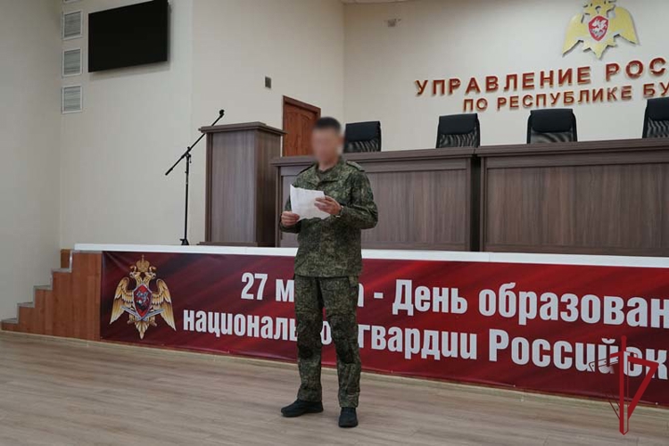 Росгвардейцы Бурятии передали помощь в зону СВО