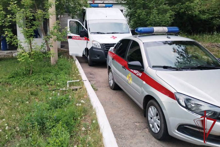 В Улан-Удэ сотрудники вневедомственной охраны Росгвардии задержали хулигана