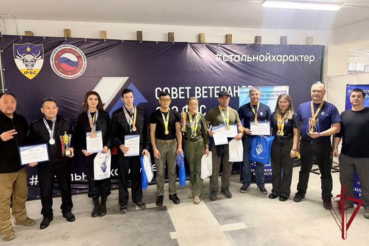 Росгвардейцы победили на чемпионате «Динамо» по практической стрельбе из пневматического пистолета
