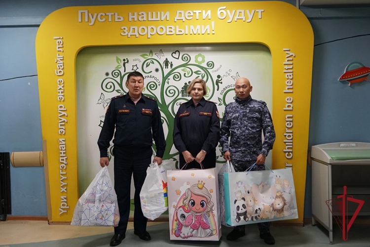 «Шкатулку храбрости» в очередной раз пополнили сотрудники вневедомственной охраны Росгвардии