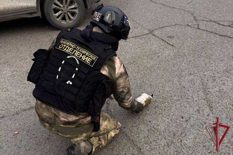 В Улан-Удэ взрывотехники обследовали регенеративный патрон