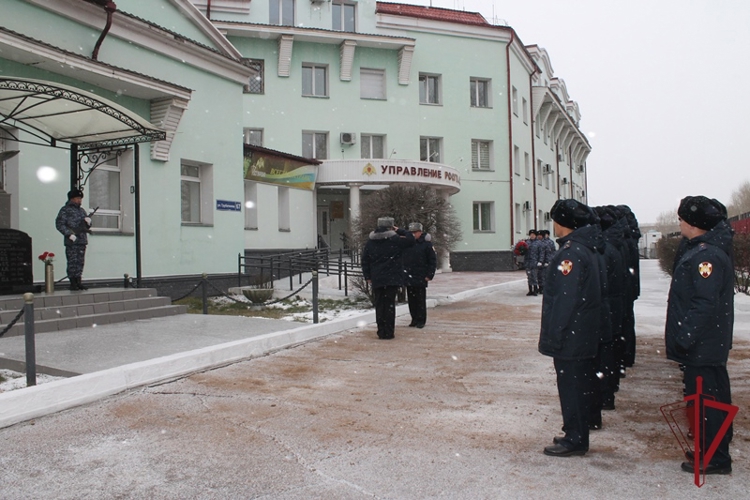 В Улан-Удэ состоялось торжественное собрание, посвященное Дню вневедомственной охраны Росгвардии